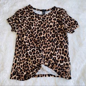 Rue 21 leopard crop top